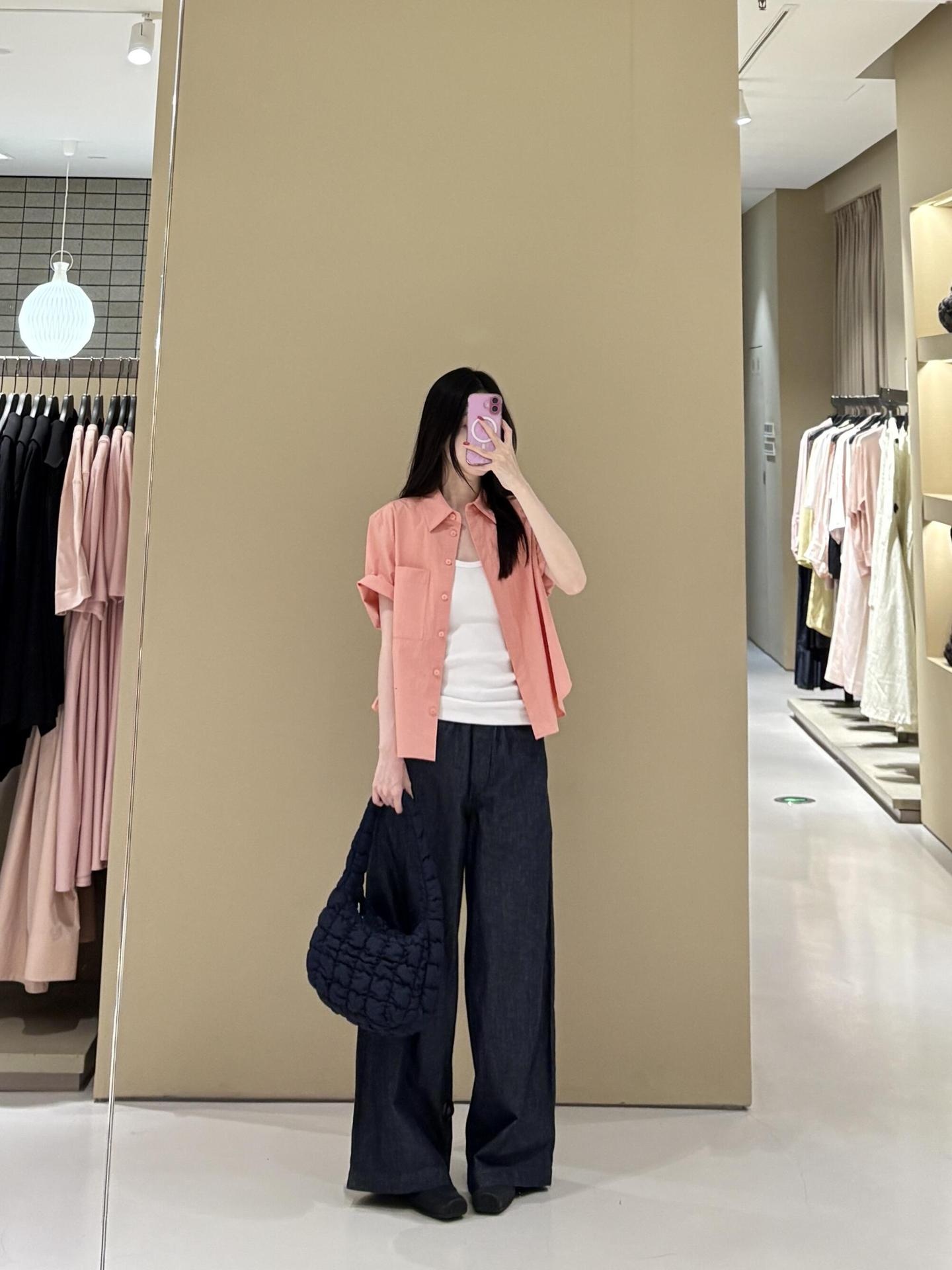 39bee34f F5b9 4208 Af08 6302f5fe53df Trans