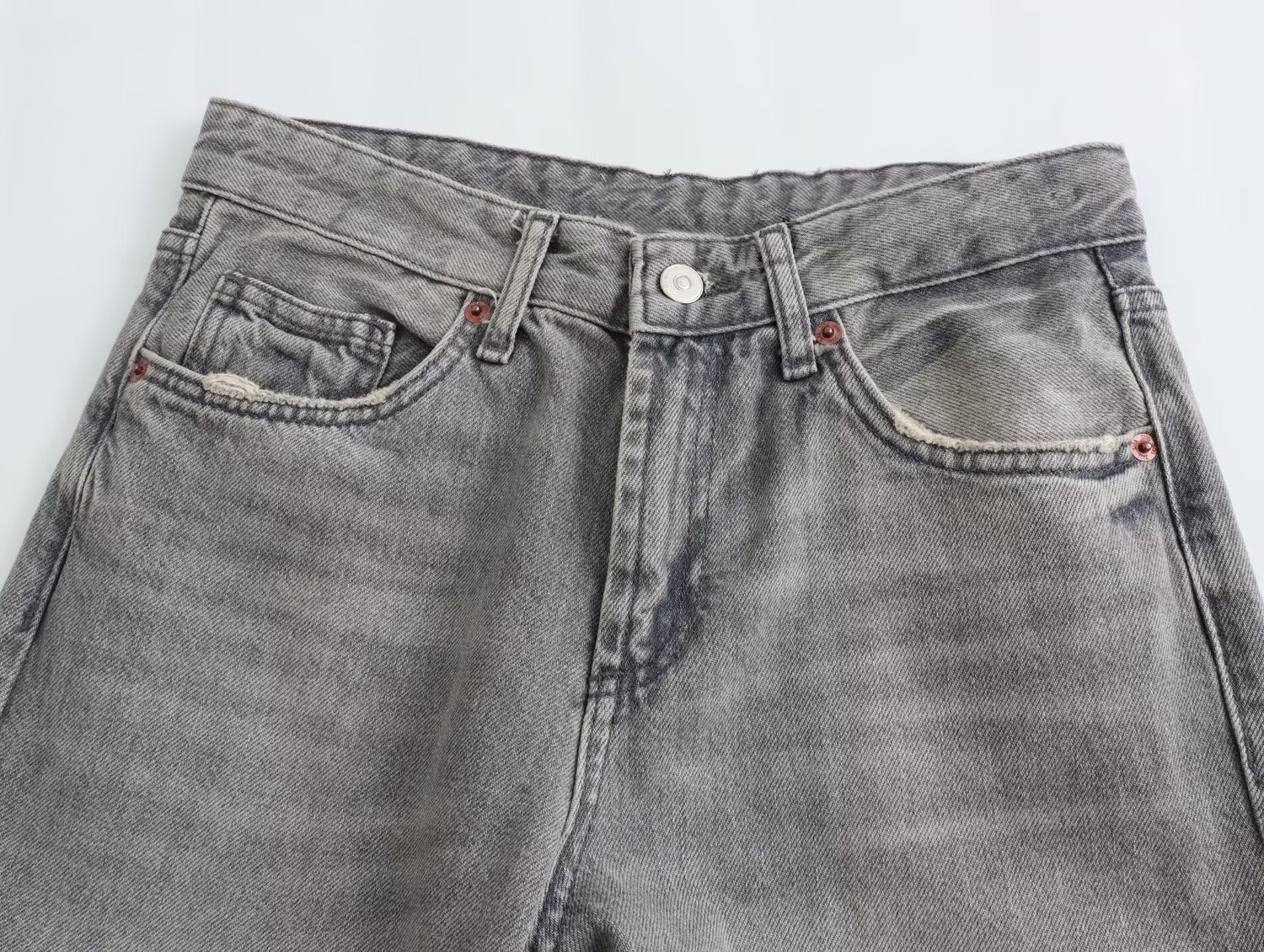 40d74602 9628 4362 A079 37091a6c34d2 Trans