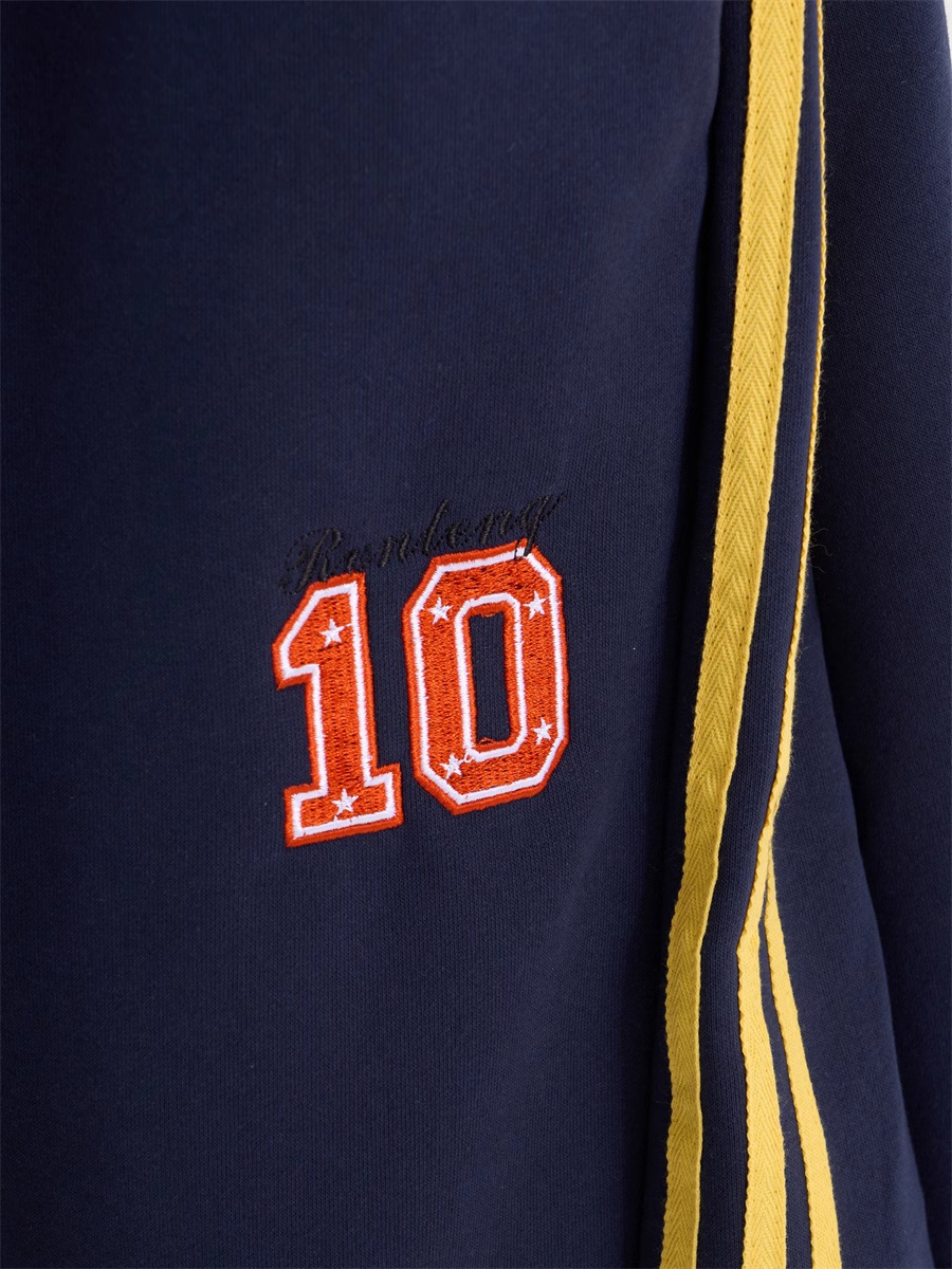 89db523d 220c 40b7 B07e 54f5462f8cb0