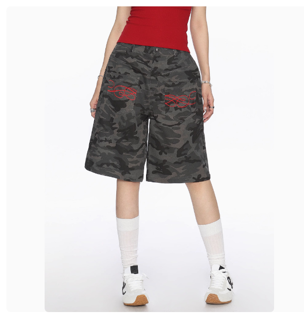 American Camouflage Multi-pocket Cropped Trousers Be2f5b63 Bd47 45e3 8dcb 6642e0664953