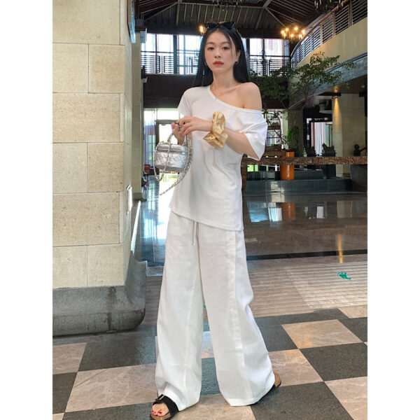 loose slimming and all matching casual wide leg pants
